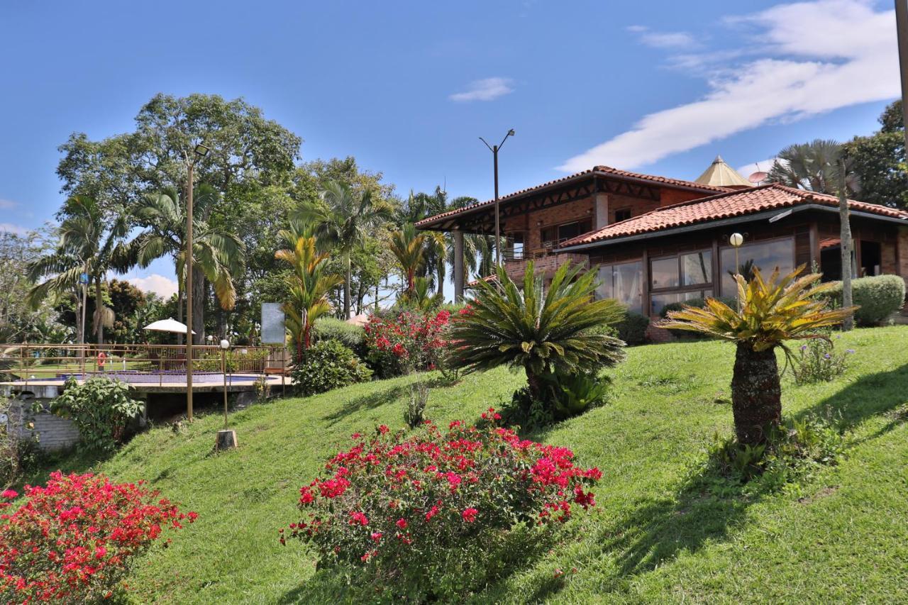 Hotel Tata Premium Pueblo Tapao Exterior photo